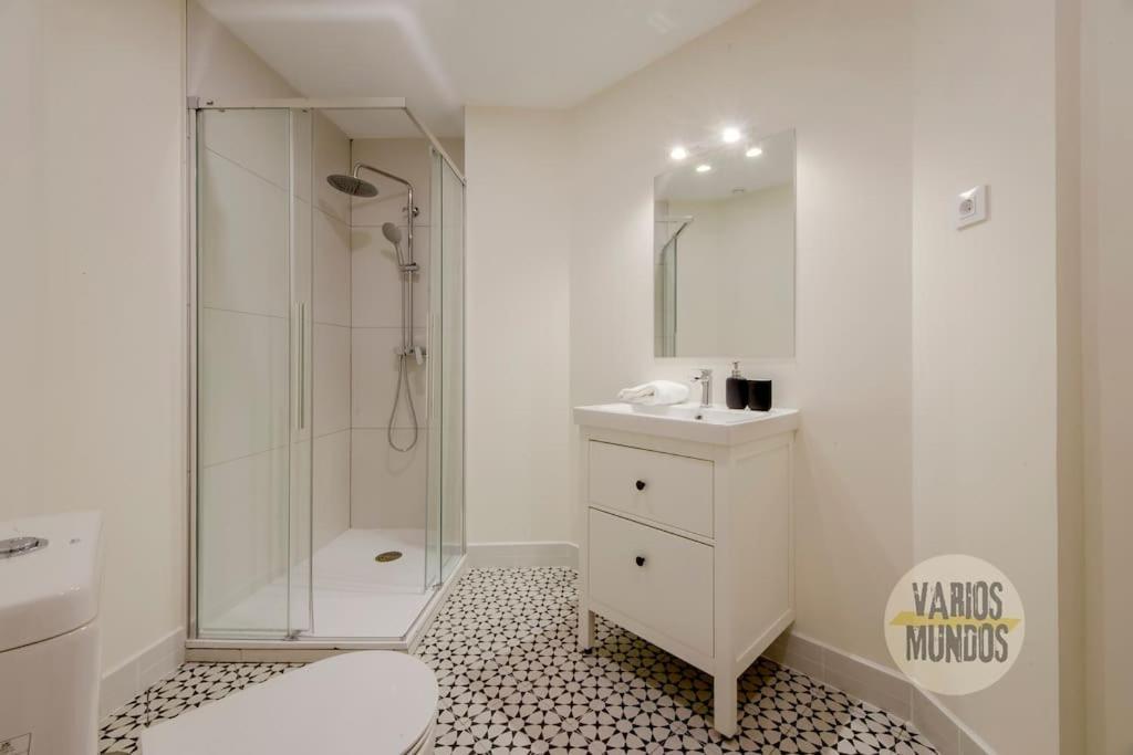 Cool Y Centrico Apt 6Px En Plena Plaza Del Carmen E2 Madrid Eksteriør billede