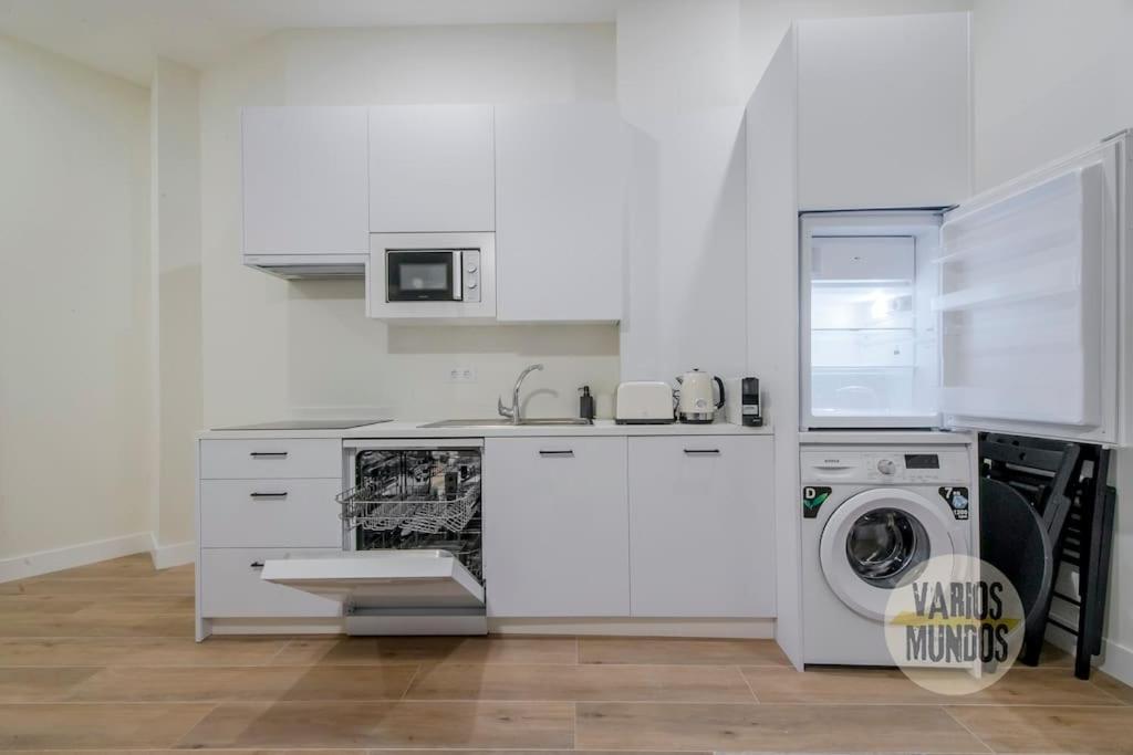 Cool Y Centrico Apt 6Px En Plena Plaza Del Carmen E2 Madrid Eksteriør billede