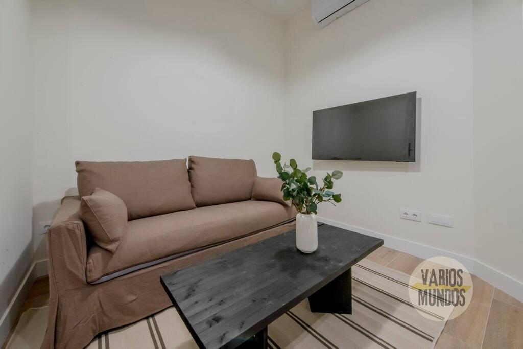 Cool Y Centrico Apt 6Px En Plena Plaza Del Carmen E2 Madrid Eksteriør billede