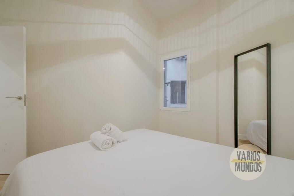 Cool Y Centrico Apt 6Px En Plena Plaza Del Carmen E2 Madrid Eksteriør billede