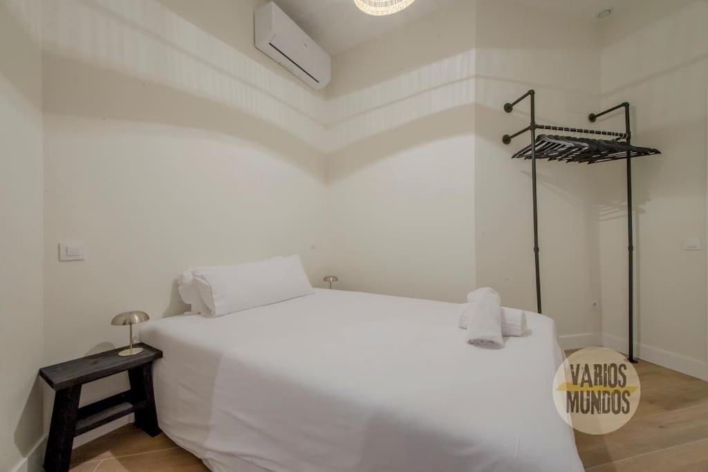 Cool Y Centrico Apt 6Px En Plena Plaza Del Carmen E2 Madrid Eksteriør billede