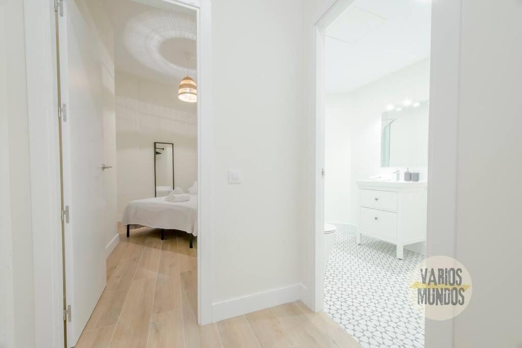Cool Y Centrico Apt 6Px En Plena Plaza Del Carmen E2 Madrid Eksteriør billede